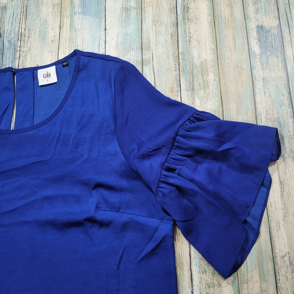 Cabi Flutter Sleeves Top. - image 8